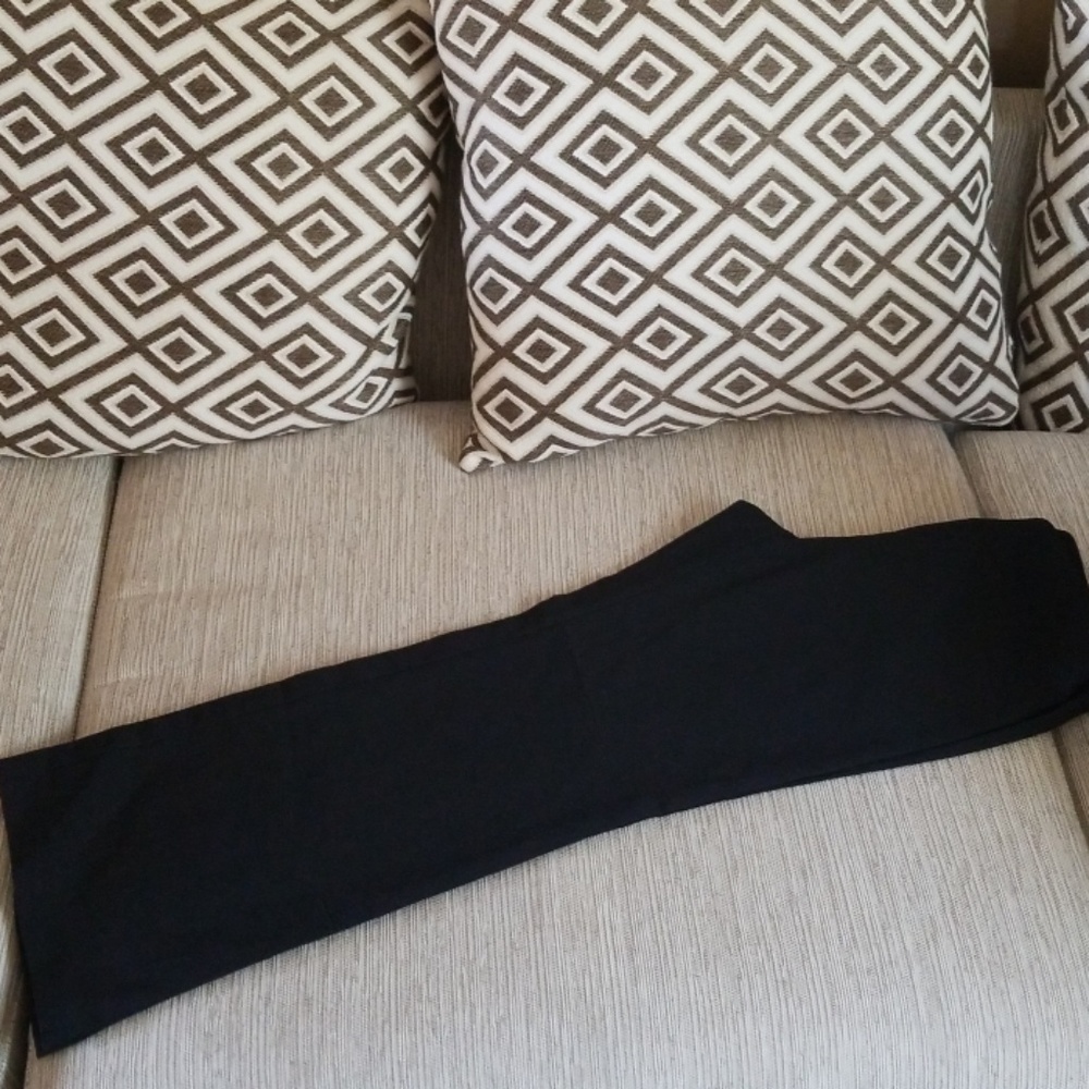 New York and Company black dress slacks size 6